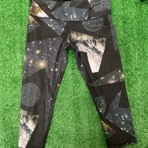 Alo Capri leggings galaxy